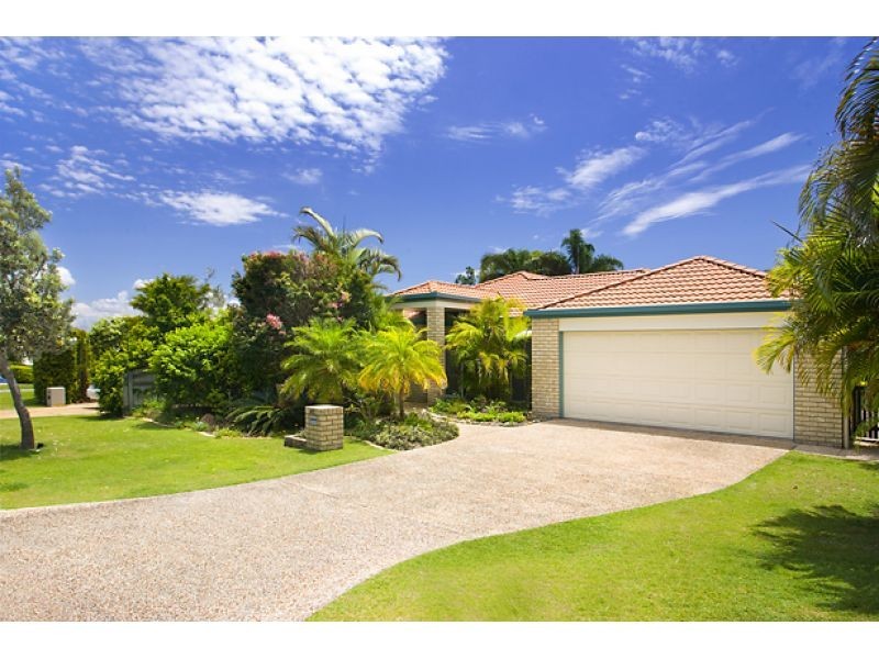41 Comet Drive, Sunrise Beach QLD 4567