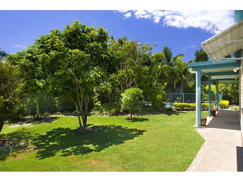41 Comet Drive, Sunrise Beach QLD 4567