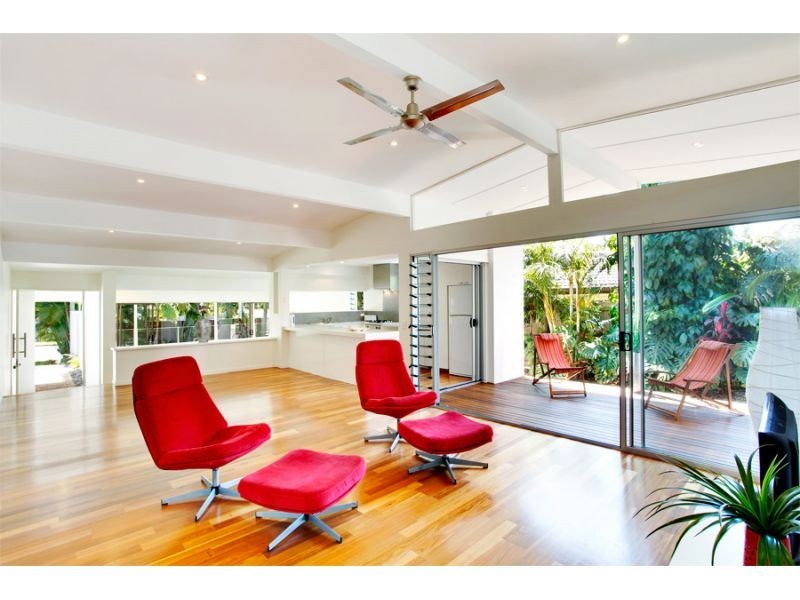 15 Sunset Drive, Noosa Heads QLD 4567