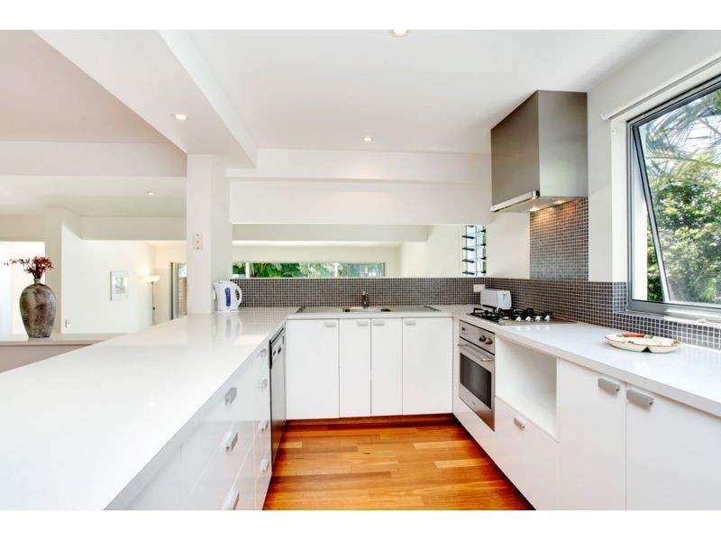 15 Sunset Drive, Noosa Heads QLD 4567