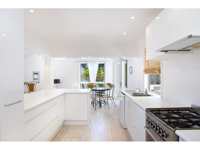 9 David Street, Noosa Heads QLD 4567