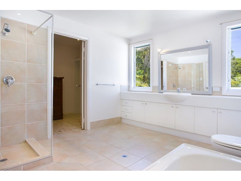 9 David Street, Noosa Heads QLD 4567