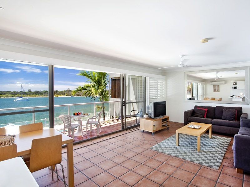 17, 86 Noosa Parade, Noosa Heads QLD 4567