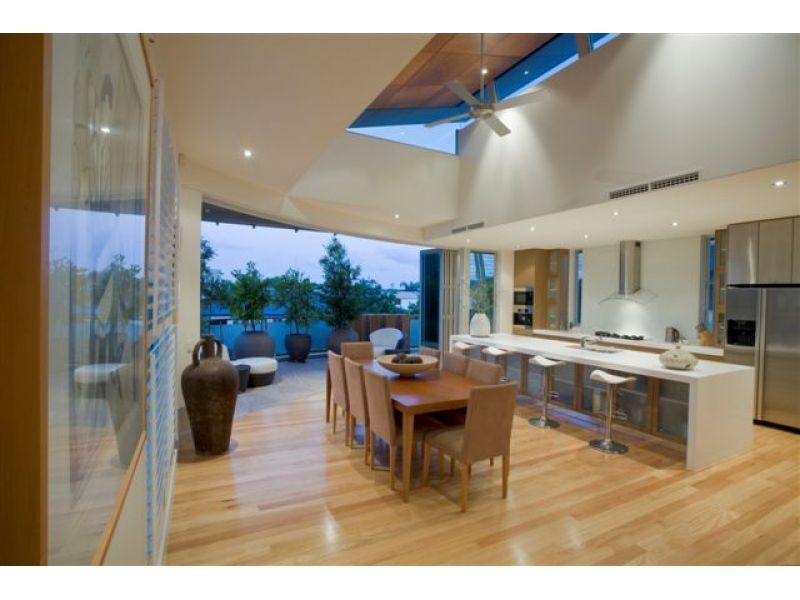 5, 20 James Street, Noosaville QLD 4566