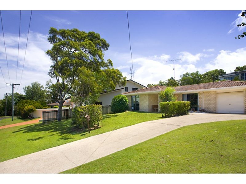 5 Wyona Drive, Noosa Heads QLD 4567