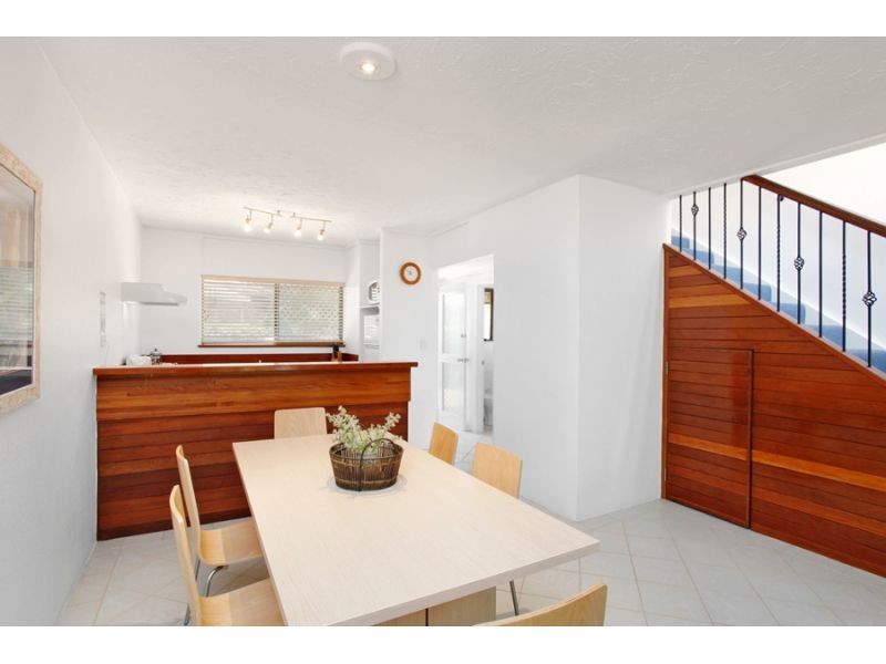 2 & 3, 388 David Low Way, Peregian Beach QLD 4573