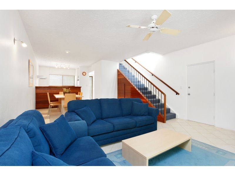 2 & 3, 388 David Low Way, Peregian Beach QLD 4573