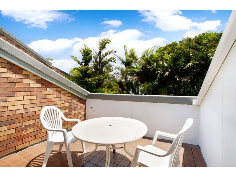 2 & 3, 388 David Low Way, Peregian Beach QLD 4573