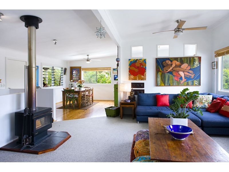 4 Pipi Crescent, Noosaville QLD 4566