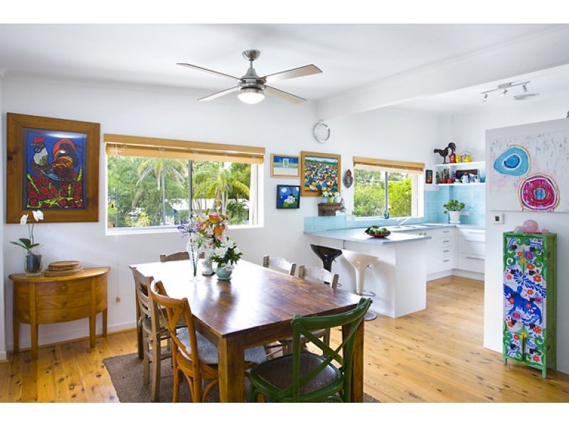 4 Pipi Crescent, Noosaville QLD 4566