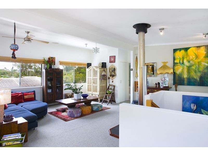 4 Pipi Crescent, Noosaville QLD 4566