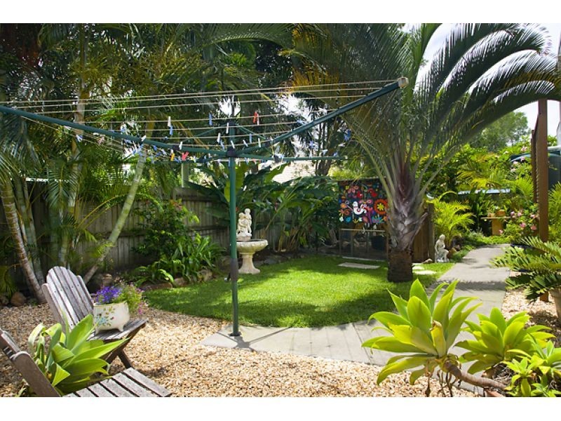4 Pipi Crescent, Noosaville QLD 4566