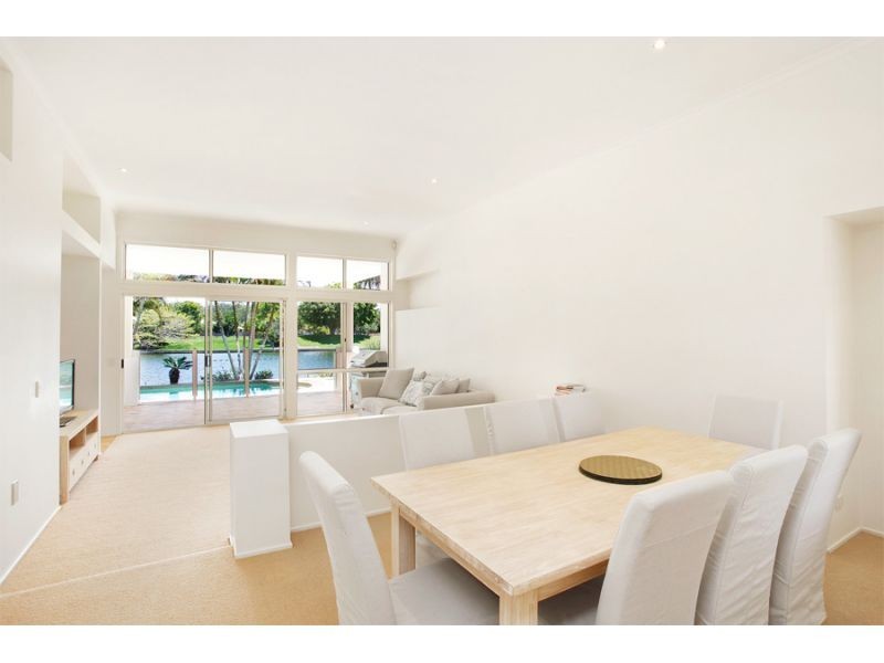 8 Masthead Quay, Noosa Waters QLD 4566