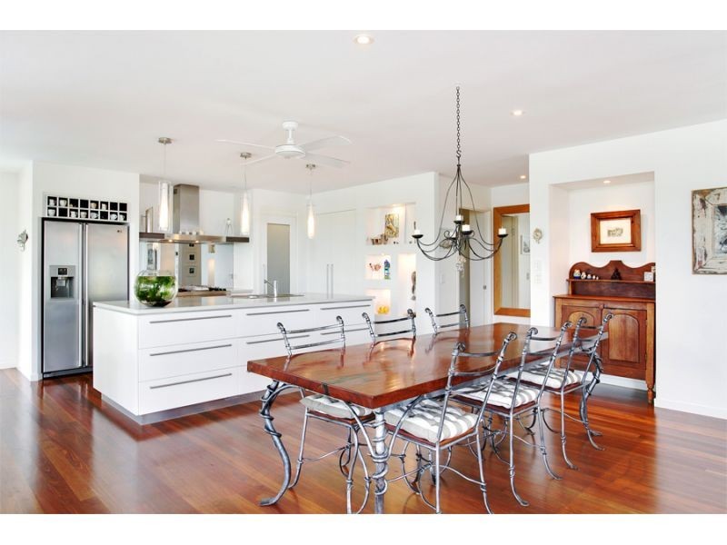 25 Hardy Street, Sunrise Beach QLD 4567