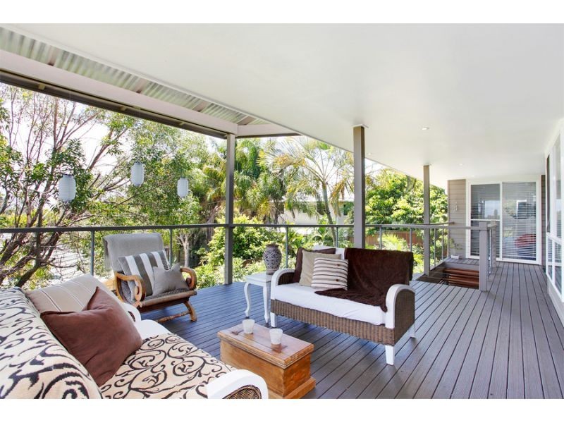 25 Hardy Street, Sunrise Beach QLD 4567