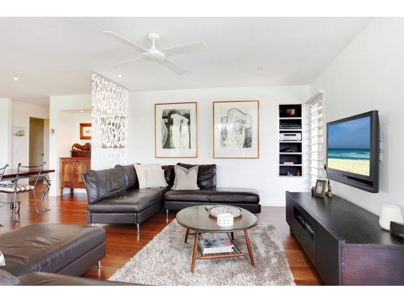 25 Hardy Street, Sunrise Beach QLD 4567