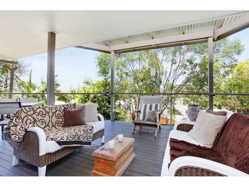 25 Hardy Street, Sunrise Beach QLD 4567