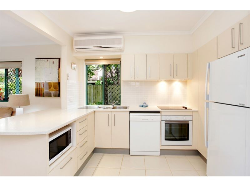 5, 15 The Cockleshell, Noosaville QLD 4566
