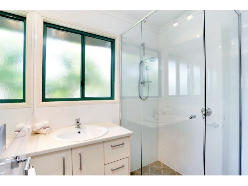 5, 15 The Cockleshell, Noosaville QLD 4566