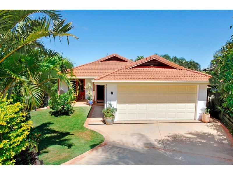 8 Mirrabook Court, Noosa Heads QLD 4567