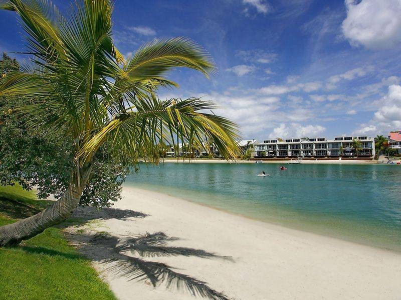 32, 5 Quamby Place, Noosa Heads QLD 4567