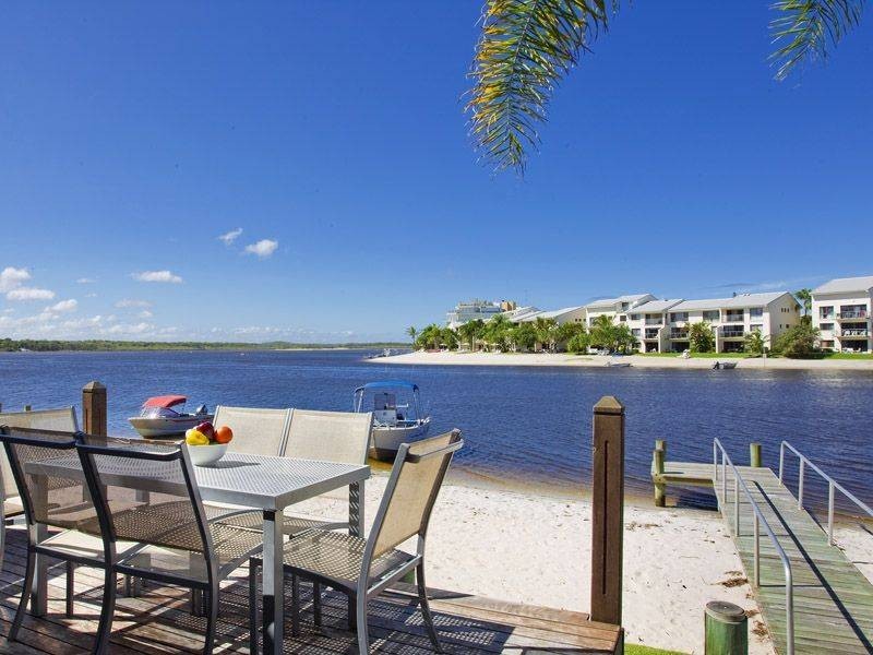 8, 8 Munna Crescent, Noosa Heads QLD 4567