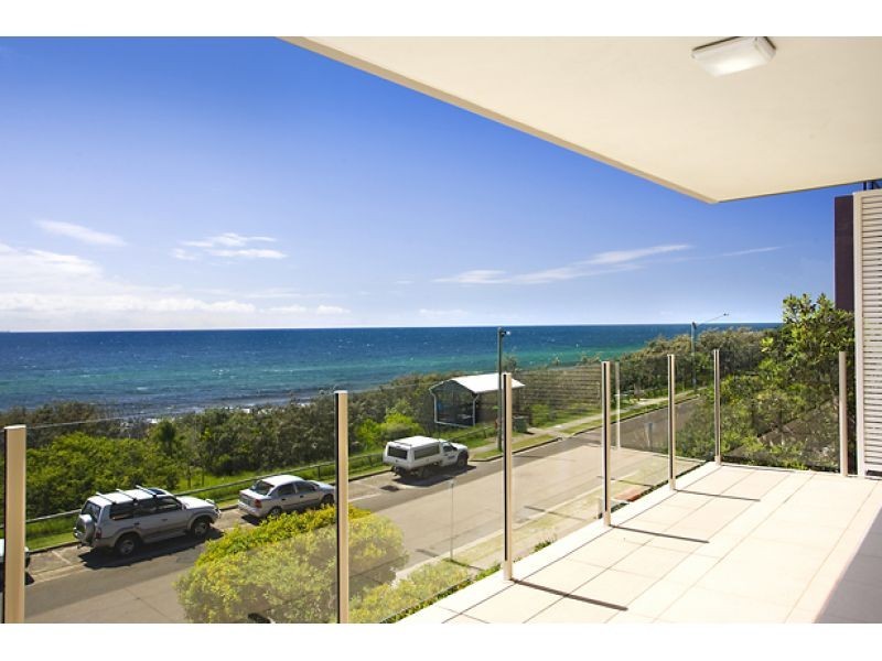 3, 5 Tingira Crescent, Sunrise Beach QLD 4567