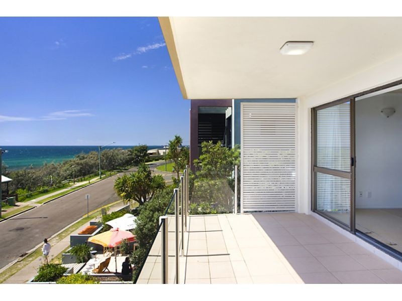 3, 5 Tingira Crescent, Sunrise Beach QLD 4567