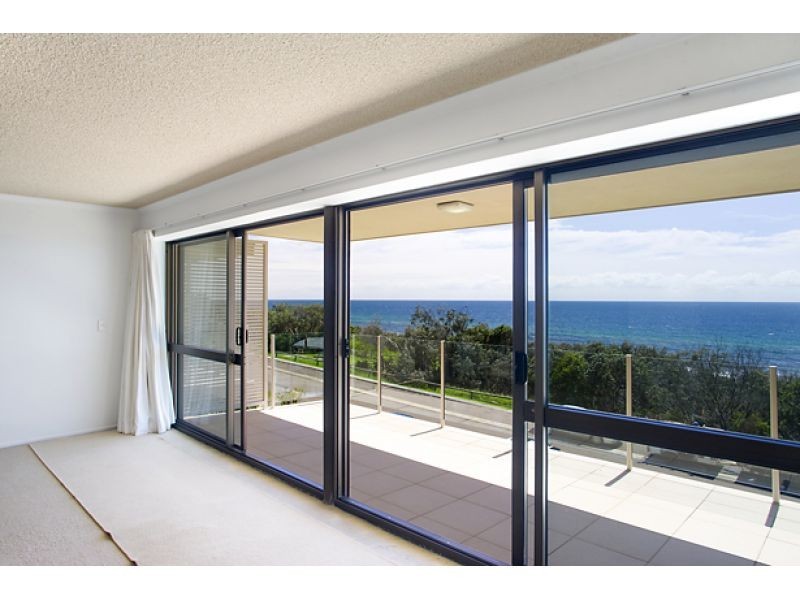 3, 5 Tingira Crescent, Sunrise Beach QLD 4567