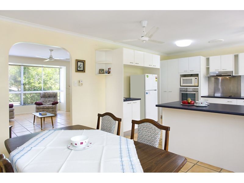 30 Tarina Street, Noosa Heads QLD 4567