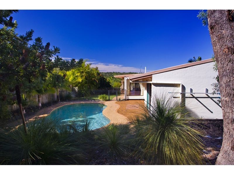 10 Samara Place, Noosa Heads QLD 4567
