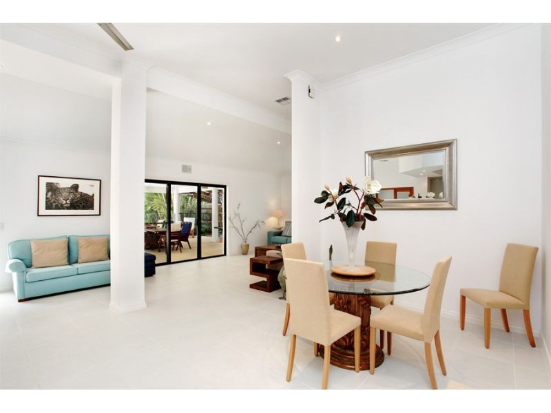 12 Helm Court, Noosa Waters QLD 4566