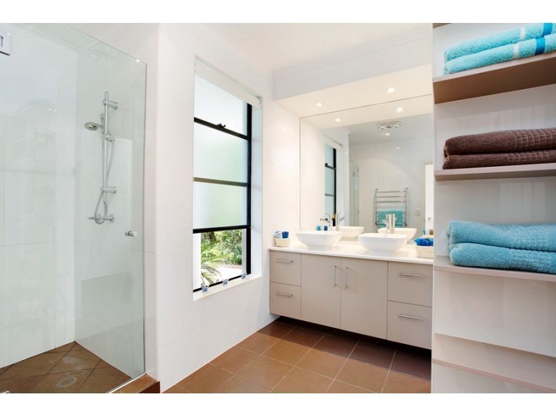 12 Helm Court, Noosa Waters QLD 4566