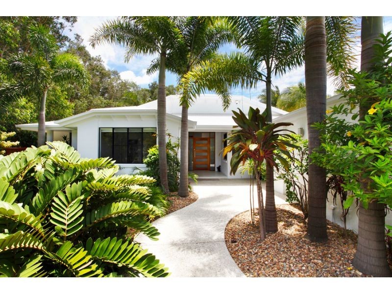 12 Helm Court, Noosa Waters QLD 4566