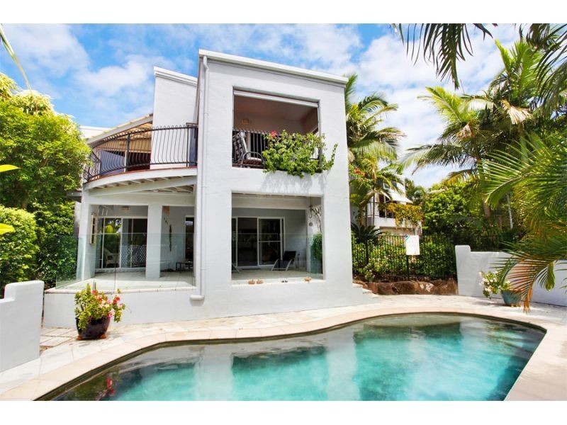 5 Tangmere Court, Noosa Heads QLD 4567