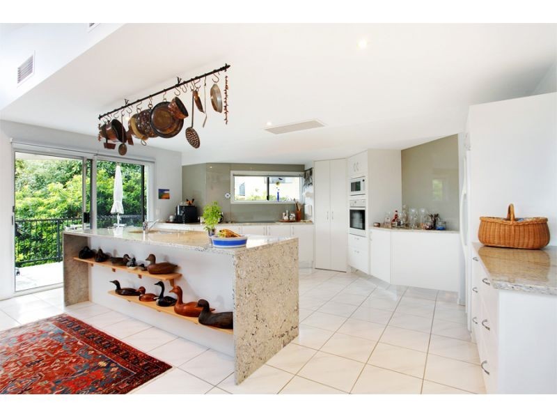 5 Tangmere Court, Noosa Heads QLD 4567