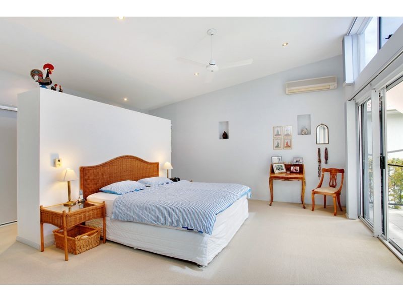 5 Tangmere Court, Noosa Heads QLD 4567