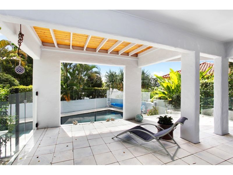 5 Tangmere Court, Noosa Heads QLD 4567