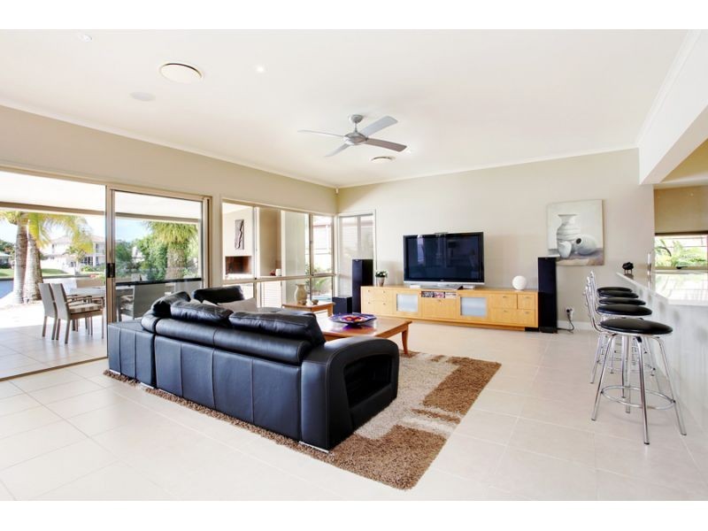 133 Shorehaven Drive, Noosa Waters QLD 4566