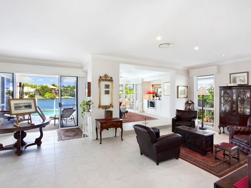 43 Shorehaven Drive, Noosa Waters QLD 4566