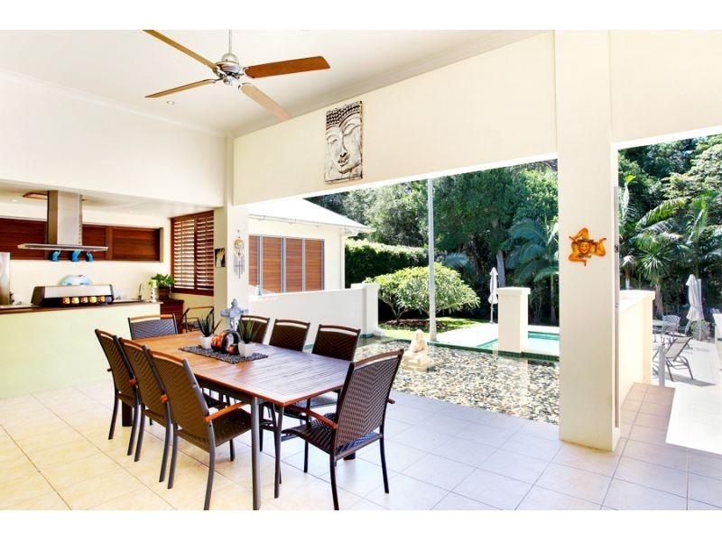 8 Habitat Place, Noosa Heads QLD 4567