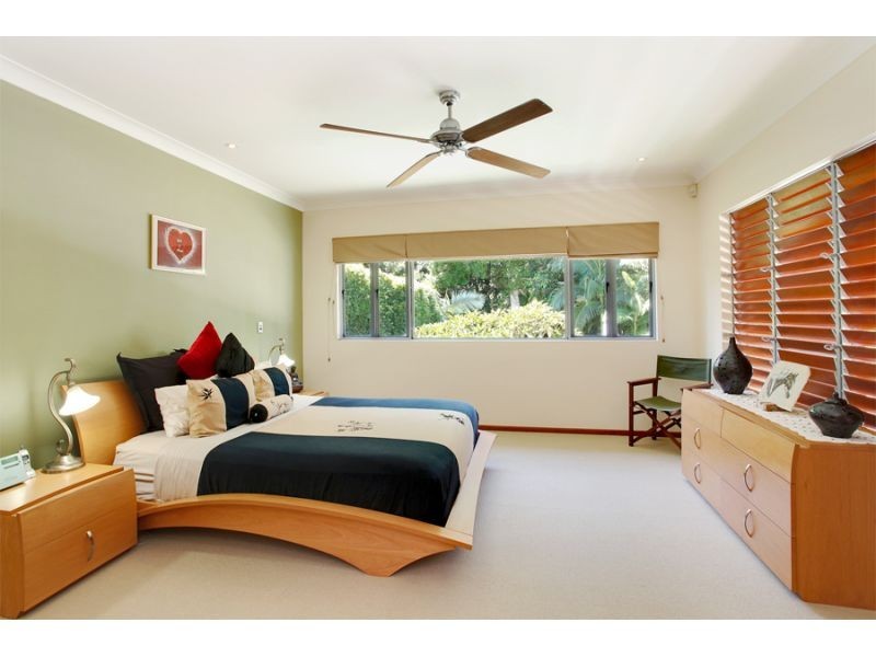 8 Habitat Place, Noosa Heads QLD 4567