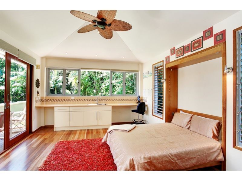 8 Habitat Place, Noosa Heads QLD 4567