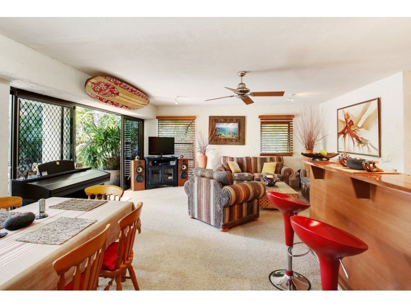 6, 28 Viewland Drive, Noosa Heads QLD 4567