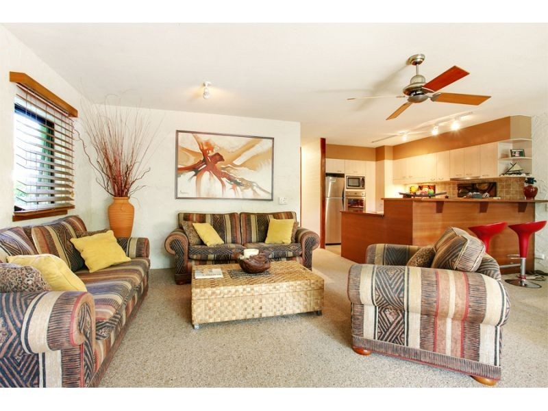 6, 28 Viewland Drive, Noosa Heads QLD 4567