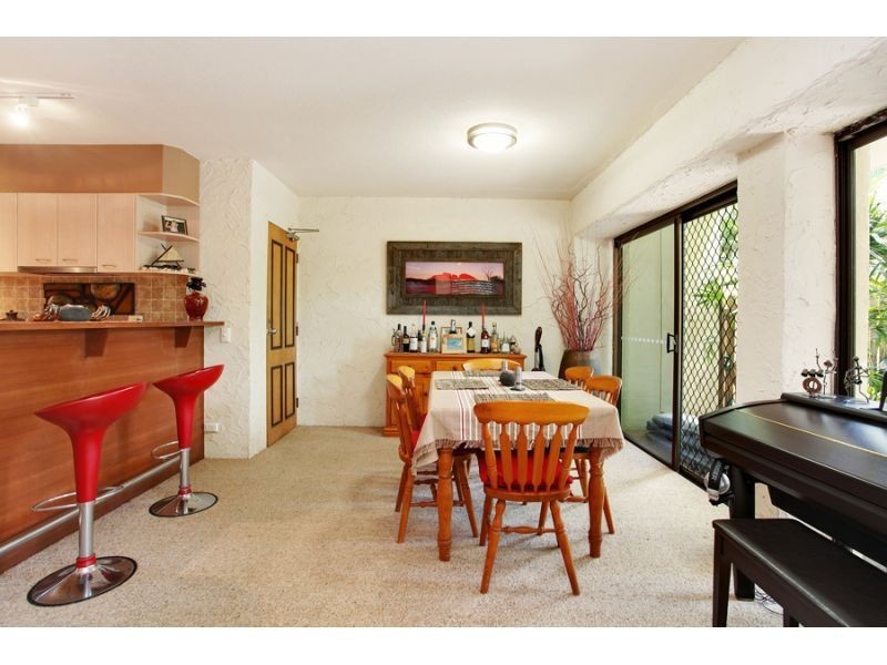 6, 28 Viewland Drive, Noosa Heads QLD 4567