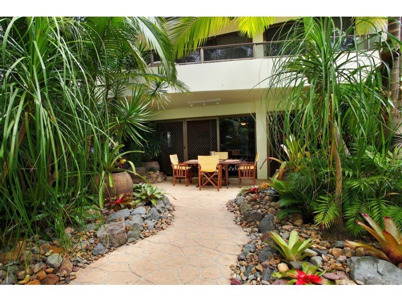 6, 28 Viewland Drive, Noosa Heads QLD 4567