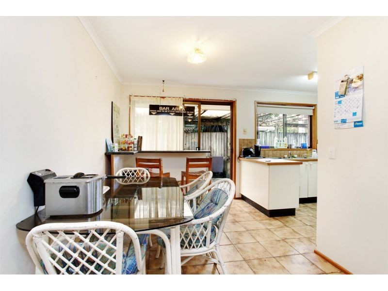 11 Pine Avenue, Tewantin QLD 4565