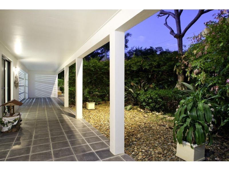 2 Ward Street, Tewantin QLD 4565