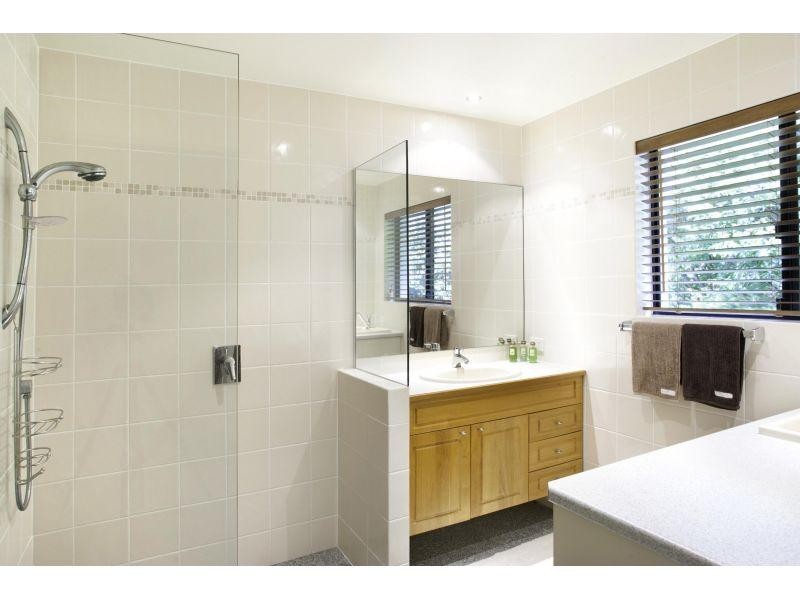 2 Ward Street, Tewantin QLD 4565